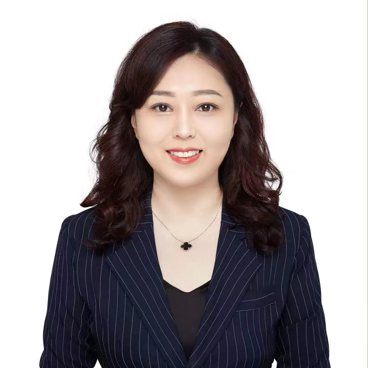 张女士 董事长